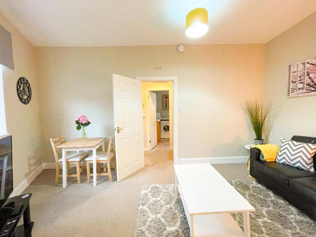 Quaint & Peaceful 1 Bed Central Mews Apt, West End Edimburgo Esterno foto