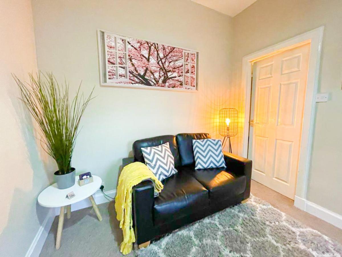 Quaint & Peaceful 1 Bed Central Mews Apt, West End Edimburgo Esterno foto