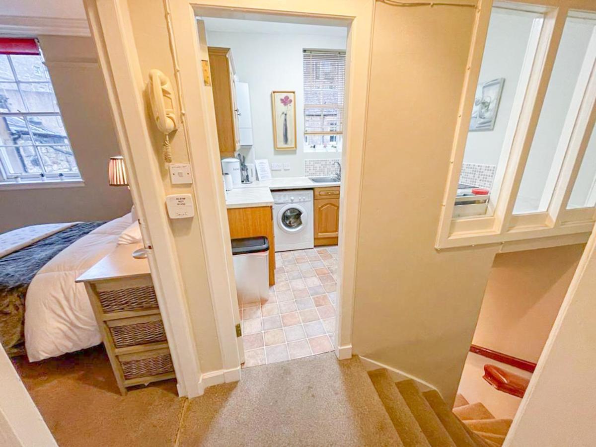 Quaint & Peaceful 1 Bed Central Mews Apt, West End Edimburgo Esterno foto