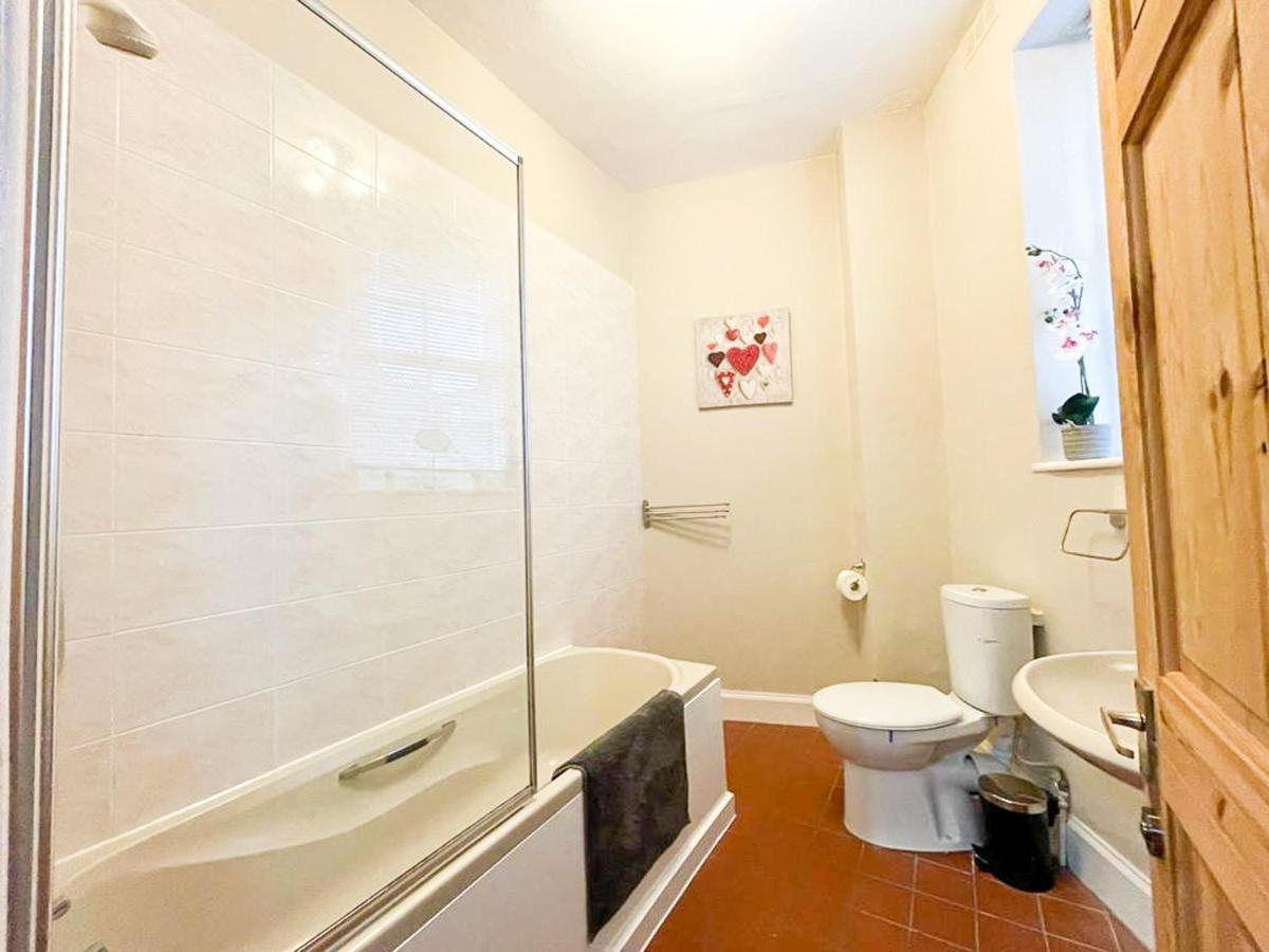 Quaint & Peaceful 1 Bed Central Mews Apt, West End Edimburgo Esterno foto